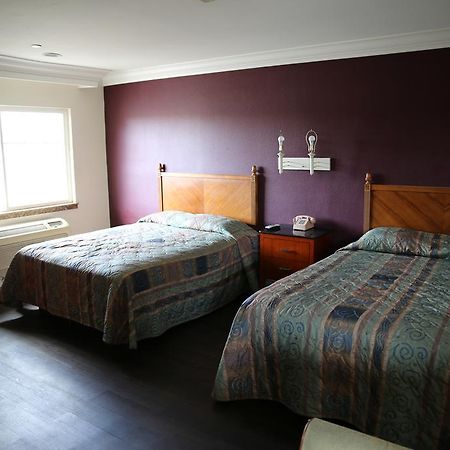 Chateau Inn & Suites ดาวนีย์ ภายนอก รูปภาพ